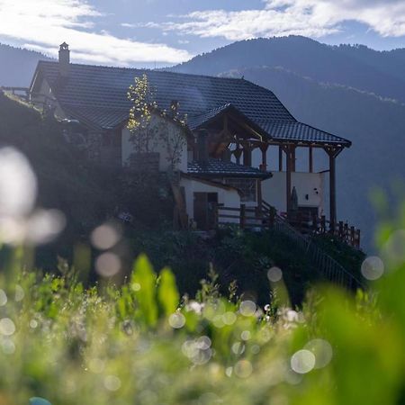Zeneli Alpin Chalet Cerem Esterno foto